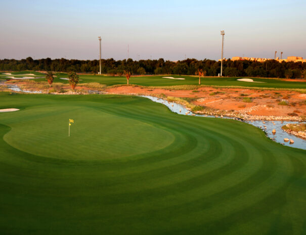 al-ain-golf-holiday-packages-tour-booking-abu-dhabi-uae