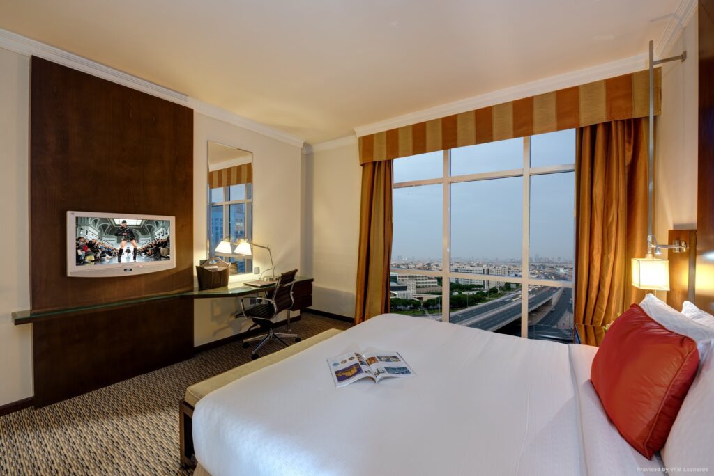 golf-holiday-tour-packages-media-rotana-dubai-UAE