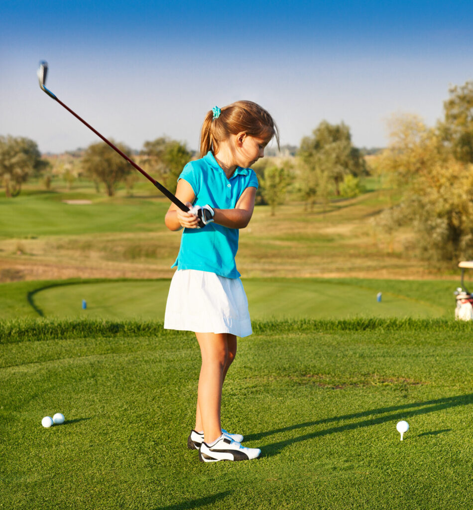 mom-and-kids-golf-adventure-experiences-holiday-package-tour-dubai-uae