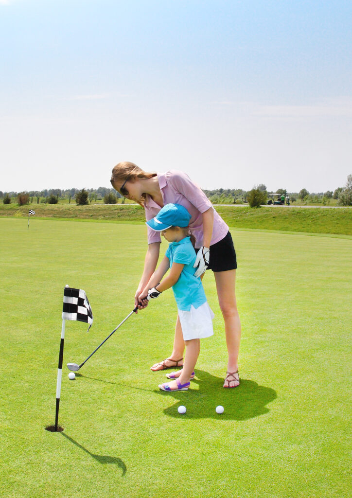 mom-and-kids-golf-adventure-experiences-holiday-package-tour-dubai-uae