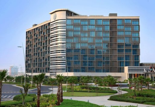 yas-island-rotana-abudhabi- golf-tour-packages-dubai-uae